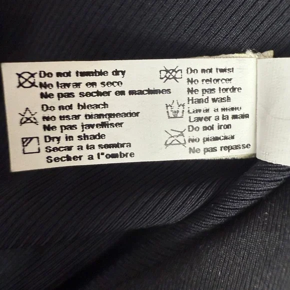 MAAJI Safari Reversible One Piece Swimsuit Womens Sz Small Black Palm Print NWT - Picture 16 of 16